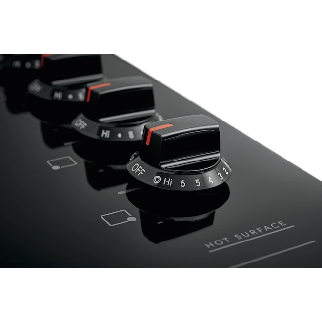 Frigidaire Electric Cooktop - Ceramic Glass - 4 Elements - 30-in - Stainless Steel