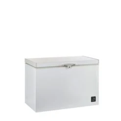Unique Off-Grid White 9.3-cu Ft 265-L Manual Defrost Chest Freezer