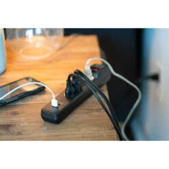 Woods Power Bar 4-Outlet 2-USB Port 3-in Black