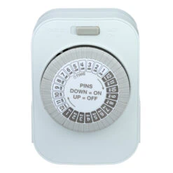 Westek 2-Outlet Plug-In Daily Timer